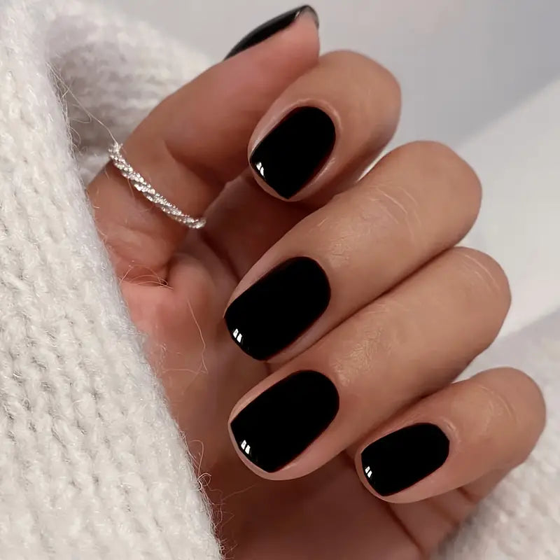 Fall Winter Glossy Nails