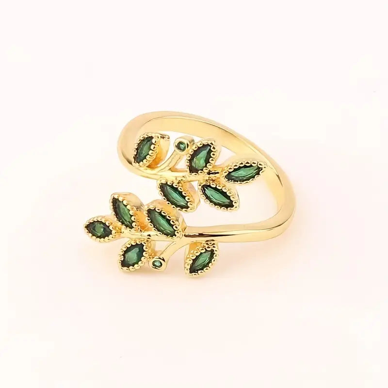 Elegant Leaf Design Zircon Ring