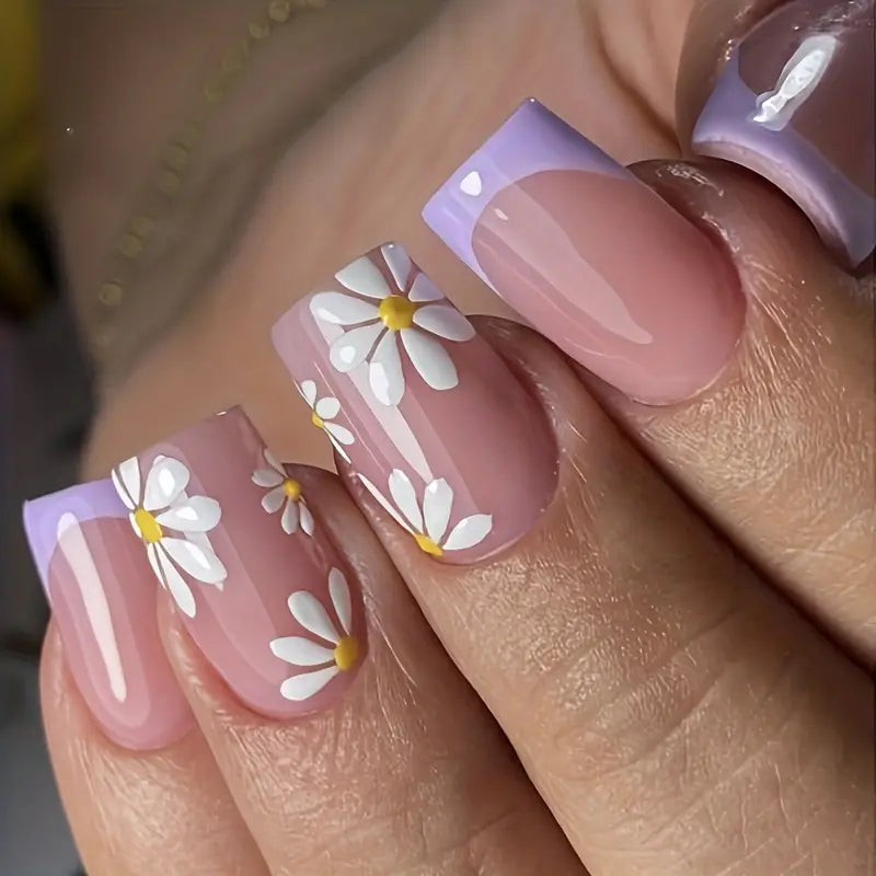 Short White Daisy Press On Nails